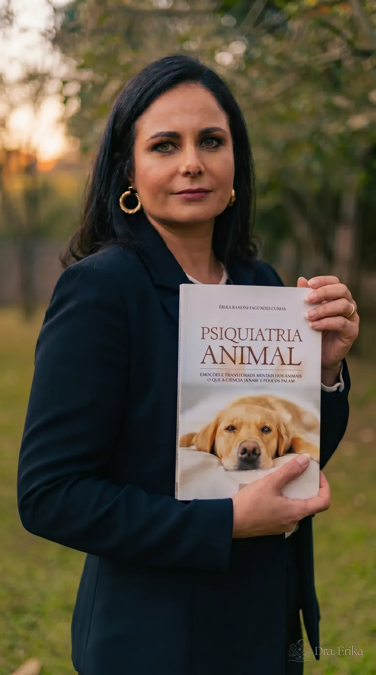 Livro Psiquiatria Animal — Dra. Erika Zanoni