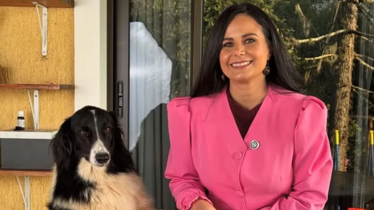 Conselheira do Grupo aRede lança primeiro livro de Psiquiatria Animal do BR