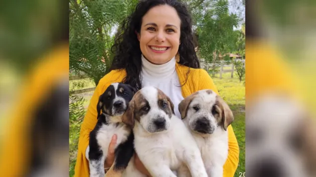 Professora lança manuais sobre comportamento dos animais