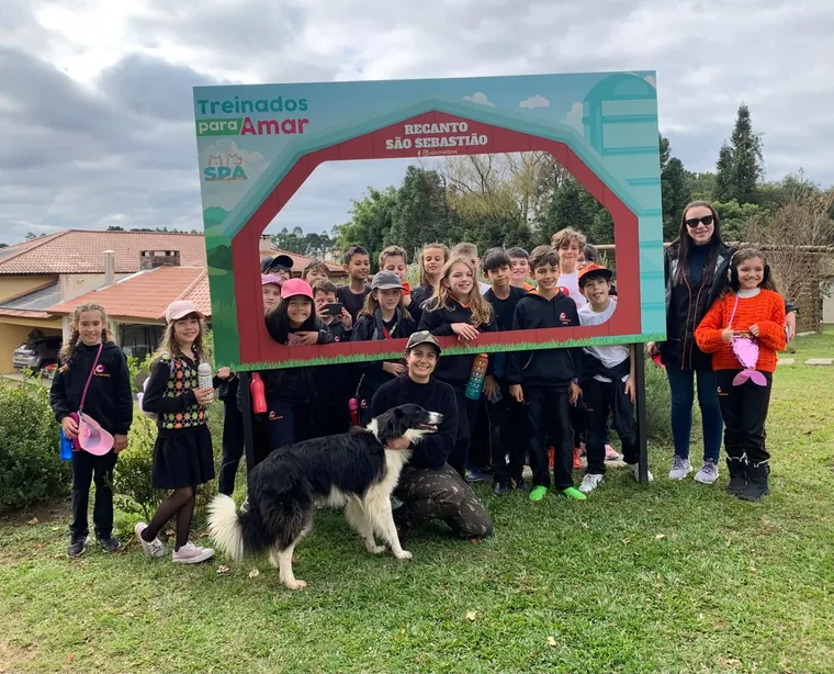 Projeto Mascotes da Alegria completa 15 anos e inaugura espaço ecológico em Ponta Grossa